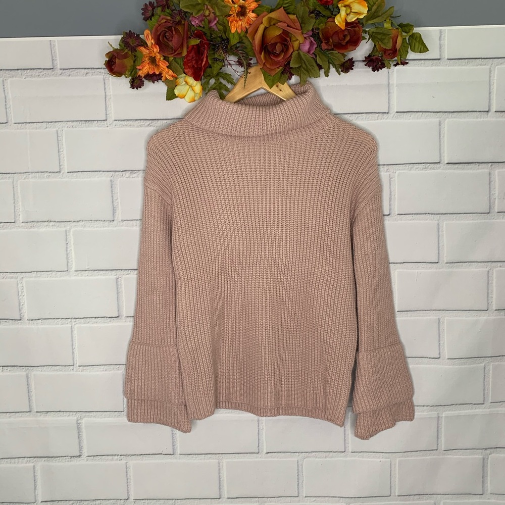Philosophy double bell cuffs old pink Sweater XS
